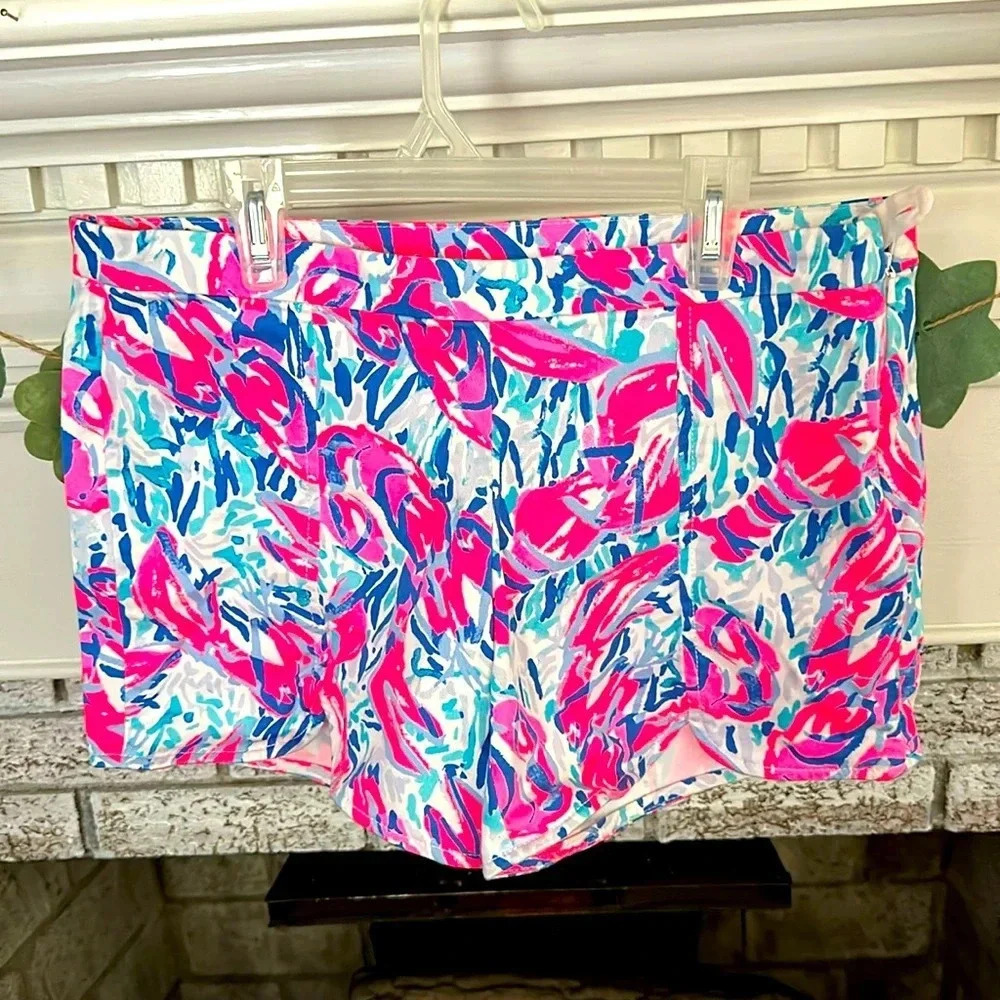 Lilly Pulitzer Hazelle stretch shorts cosmic coral cracked up print size 4